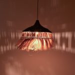 Llambë tavani Arupade Inart, dru abaca në ngjyrë natyrale-e zezë D50x50cm - Image 2